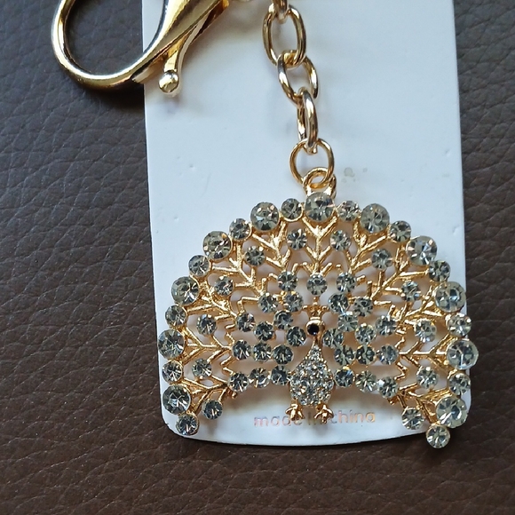 Mint Gold and Silver Crystal Key Holder - Picture 4 of 4